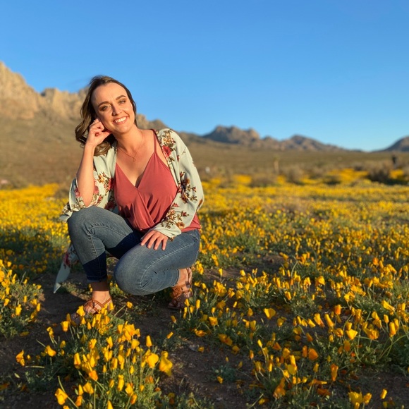 Meet your Posher, Rachel - Picture 4 of 8